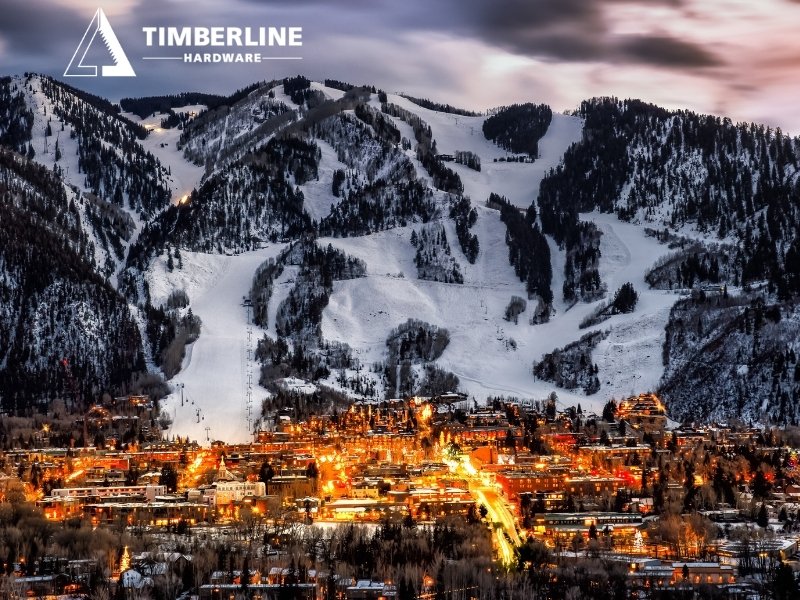 Aspen, Colorado, view of downtown in winter