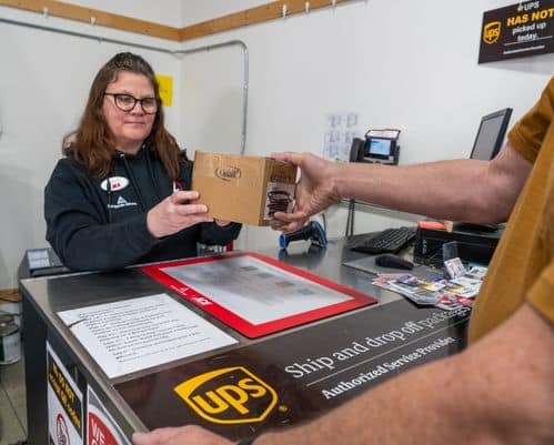 UPS ship